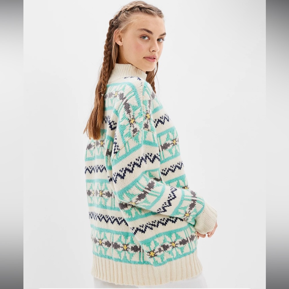 American Eagle Blue Cream Oversized Fairisle Mock Neck Sweater -  size S